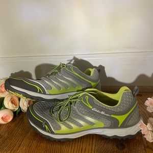 Men’s Eddie Baur Full Circut Shoe NWOT